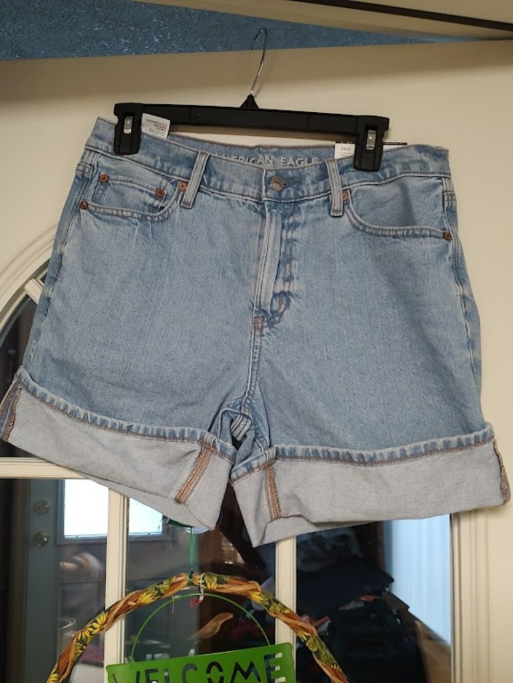 New American Eagle Strigid Super High Rise 6 Inch Relaxed Shorts Women's 4
